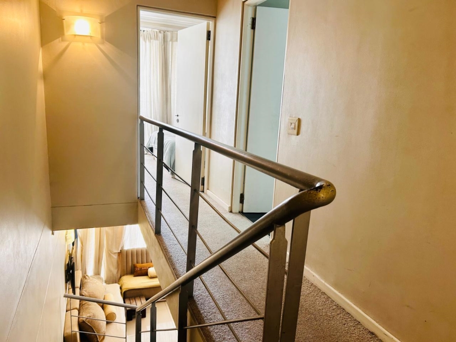 2 Bedroom Property for Sale in Cape Town City Centre Western Cape